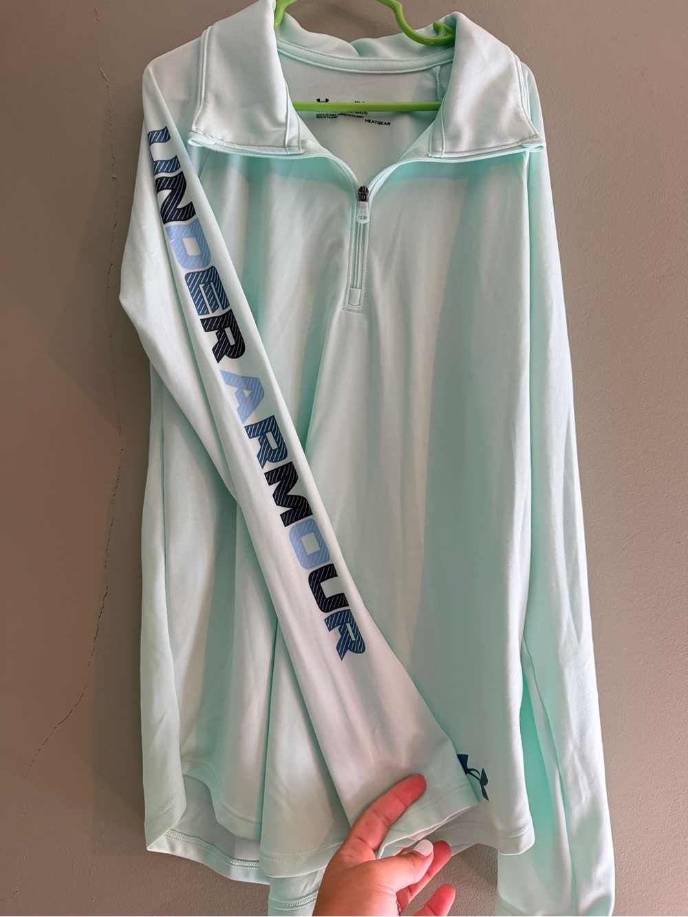 Under Armour Men’s Mint Green Quarter-Zip Rash Guard